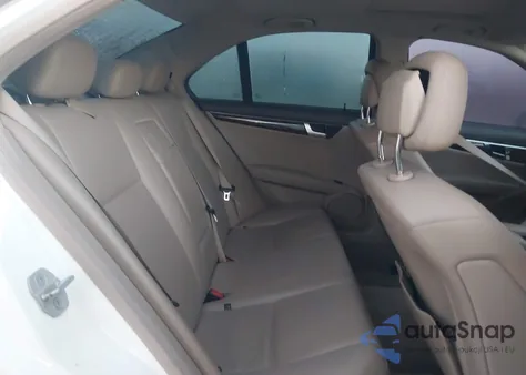 2013 Mercedes-Benz C 250 Sport from USA, damaged, VIN WDDGF4HBXDR278874